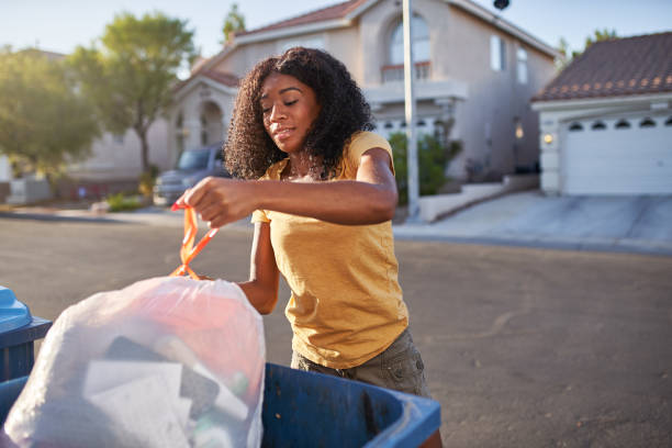 Best Junk Hauling Services  in Earlvle, IL