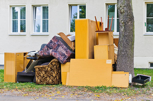 Best Basement Cleanout Services  in Earlvle, IL