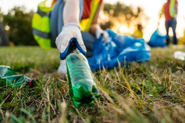 Best Commercial Cleanout Services  in Earlvle, IL